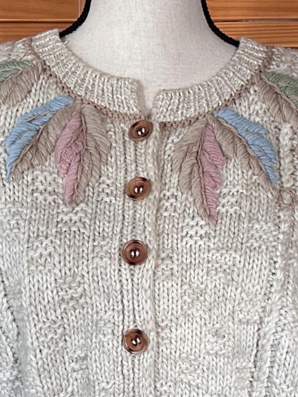 Vintage 1980s Liz Claiborne Cardigan: Hand Embroidered Knit Wool Sweater - Picture 12 of 14